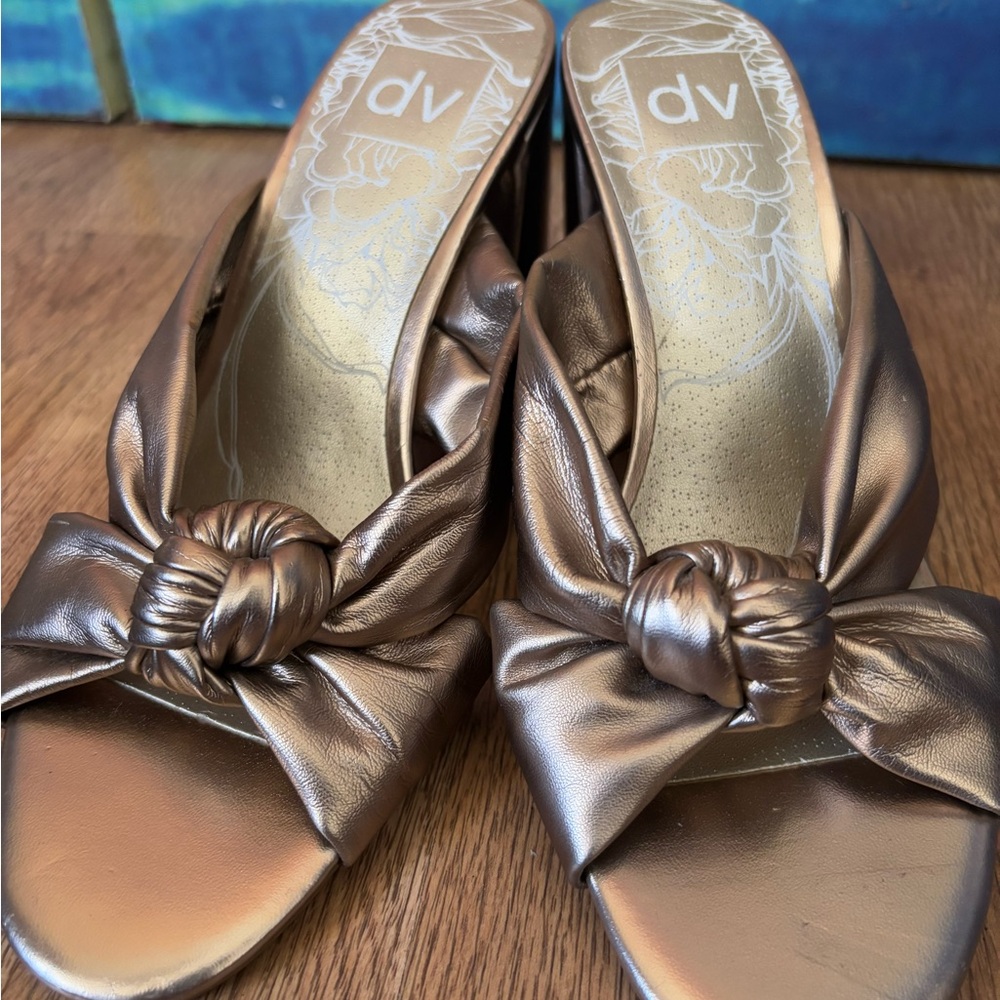 DV by Dolce Vita Metallic Bronze Knot Mules